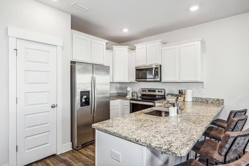 Luxury Townhome Near Downtown And Pensacola Beach Eksteriør billede
