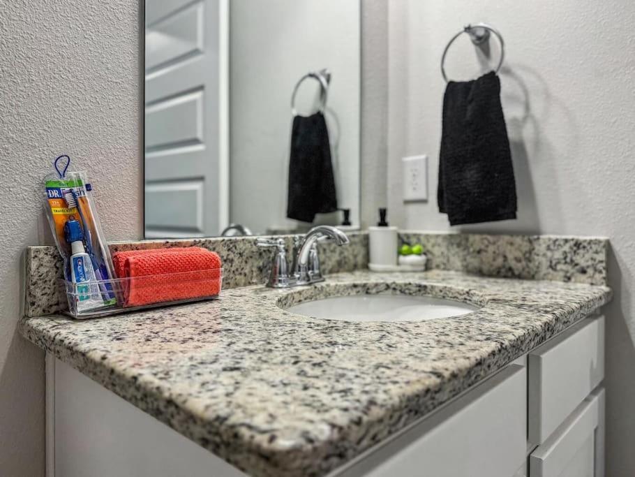 Luxury Townhome Near Downtown And Pensacola Beach Eksteriør billede